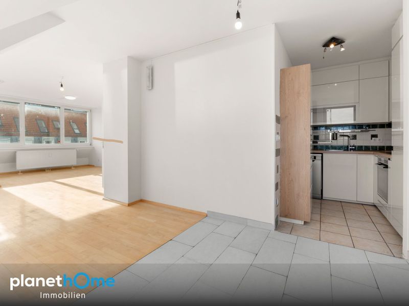 Lichtdurchflutete Dachgeschosswohnung mit traumhaftem Weitblick /  / 1050&nbsp;Wien / Bild 4