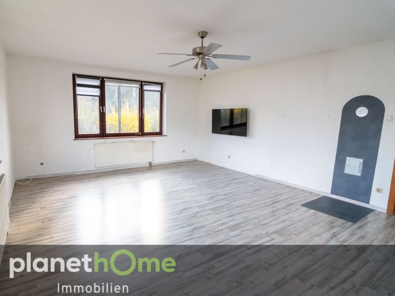 Gerumiger Bungalow und groer Garten mit Party-Htte /  / 3384 Gross Sierning / Bild 5