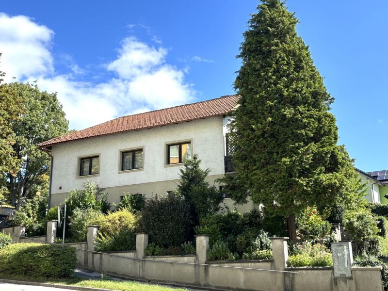Gemtliches Haus in zentraler Lage
