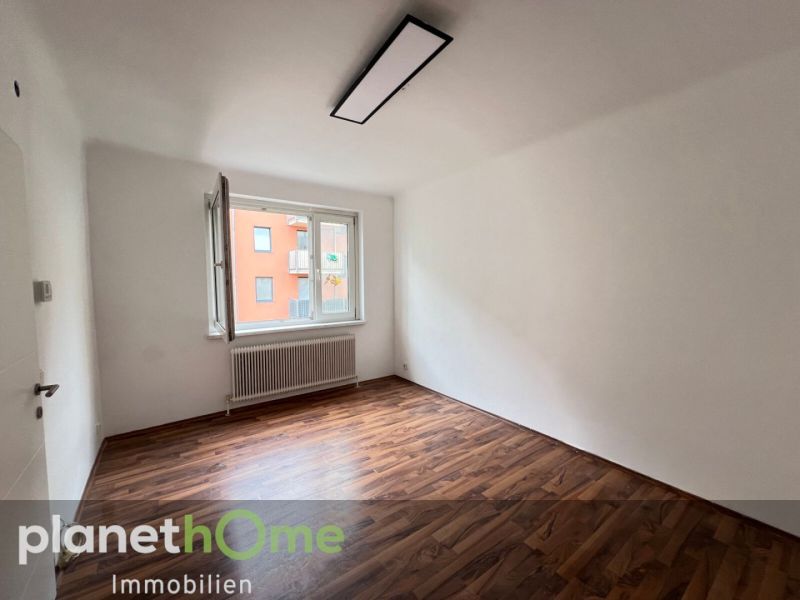Charmante 3-Zimmer-Wohnung in absoluter Ruhelage mit franzsischem Balkon! /  / 1110 Wien / Bild 3