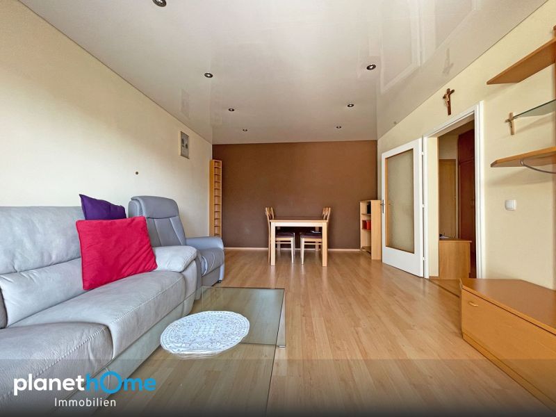 Lichtdurchflutete 3-Zimmer-Wohnung mit Loggia - hohes Stockwerk, gepflegter Zustand /  / 1100&nbsp;Wien / Bild 2