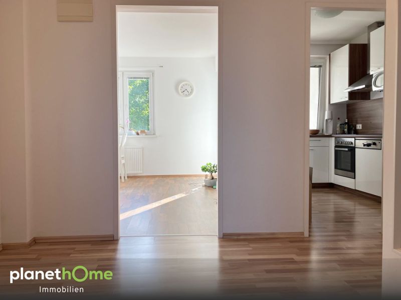 Helle und neuwertige Wohnung in verkehrsgnstiger Lage /  / 2620 Neunkirchen / Bild 4