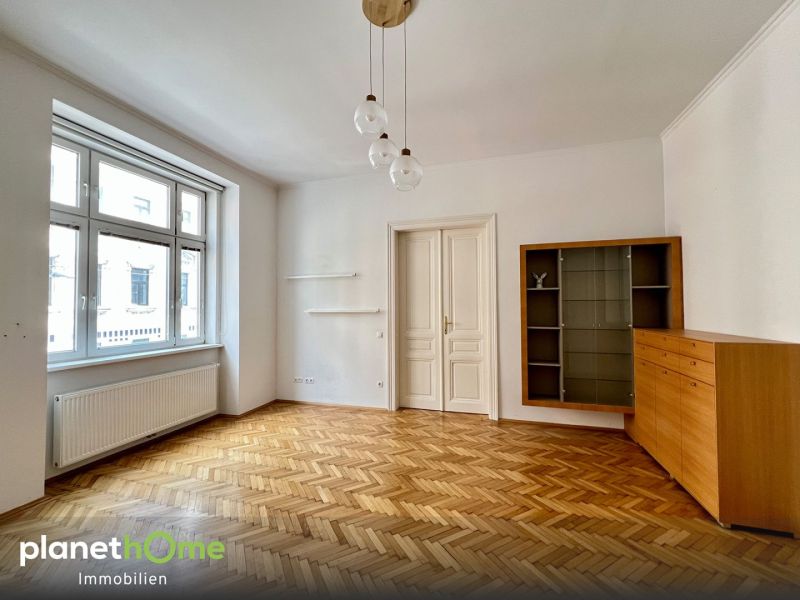Altbauflair mit Stil: 2-Zimmer-Wohnung auf 72 m, Klimaanlage &amp; topmodernes Bad! /  / 1150 Wien / Bild 2