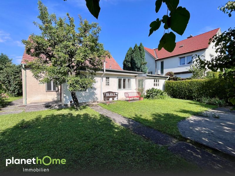 Einfamilienhaus mit Entwicklungspotenzial in ruhiger Grünlage