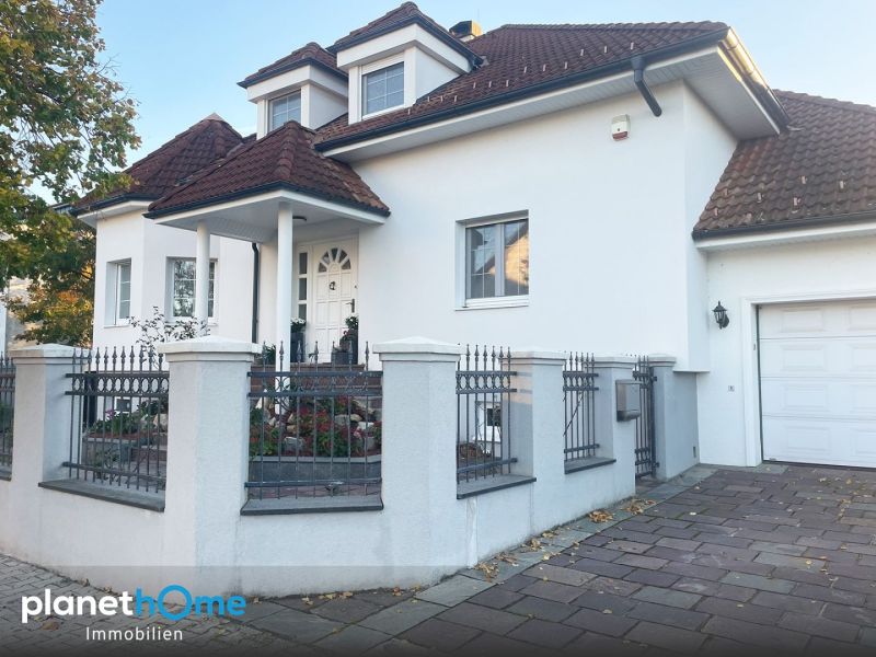 Exklusives Einfamilienhaus mit grozgigem Garten in Parndorf ? hochwertig saniert und bezugsfertig /  / 7111 Parndorf / Bild 1