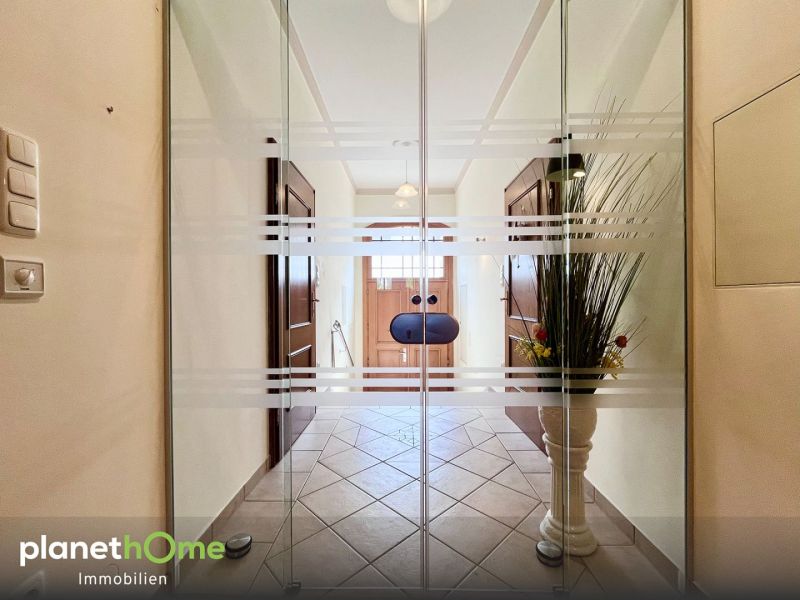 Grozgiges Haus mit Garten ? fr Familie, Generationen, Arbeit oder Vermietung
 /  / 2344 Maria Enzersdorf / Bild 8