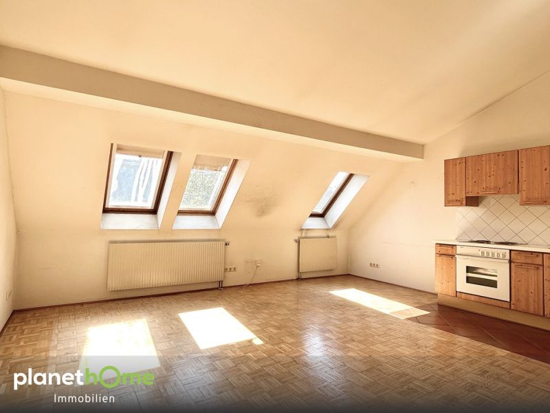 Leben im Trendviertel ? Dachgeschosswohnung beim Vorgartenmarkt /  / 1020 Wien / Bild 1