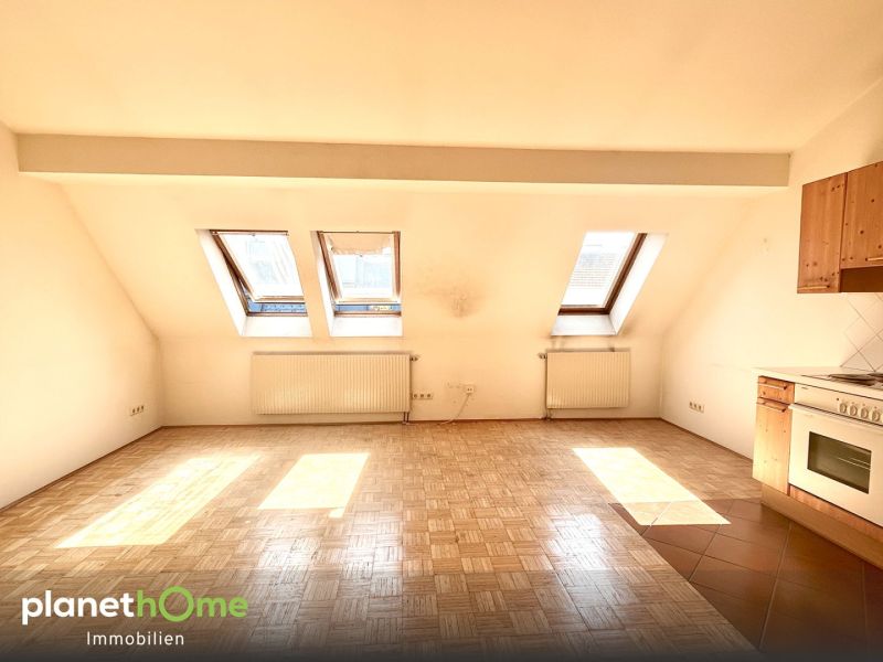 Leben im Trendviertel ? Dachgeschosswohnung beim Vorgartenmarkt /  / 1020 Wien / Bild 2