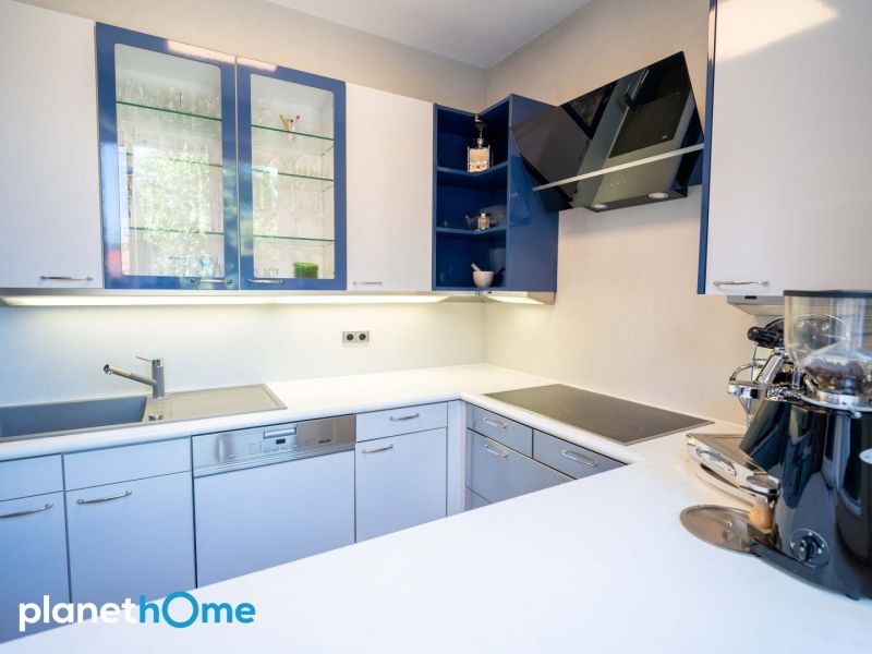 Luxurise Villa mit Indoor-Pool, groem Grundstck und nachhaltiger Technik /  / 2371 Hinterbrhl / Bild 9