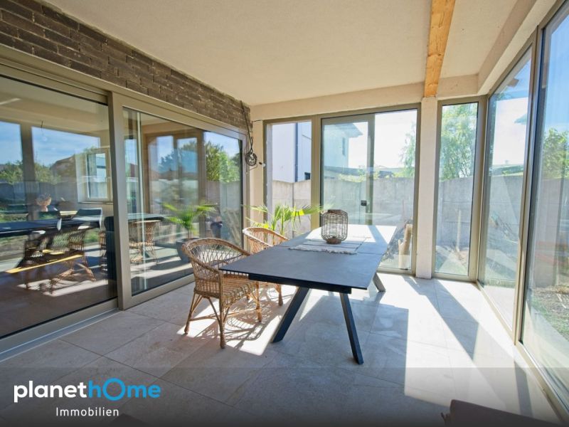 Neuwertiger Bungalow in Frauenkirchen ? mit beheiztem Wintergarten & Kamin