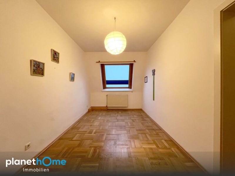 Sonnige 3-Zimmer-Dachgeschosswohnung in ruhiger Dblinger Lage /  / 1190 Wien / Bild 2