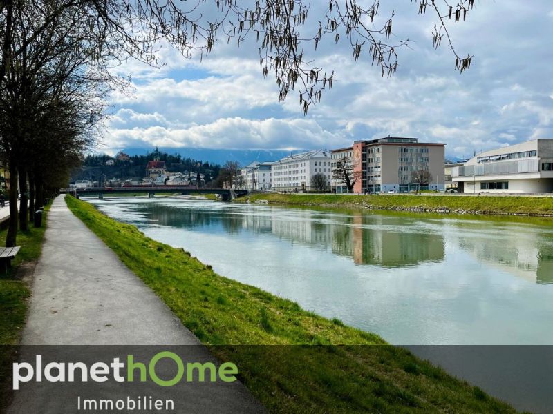 Altbauwohnung mit Salzachblick für Vorstadt-Liebhaber am Mayburger-Kai