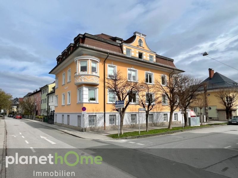 Altbauwohnung mit Salzachblick für Vorstadt-Liebhaber