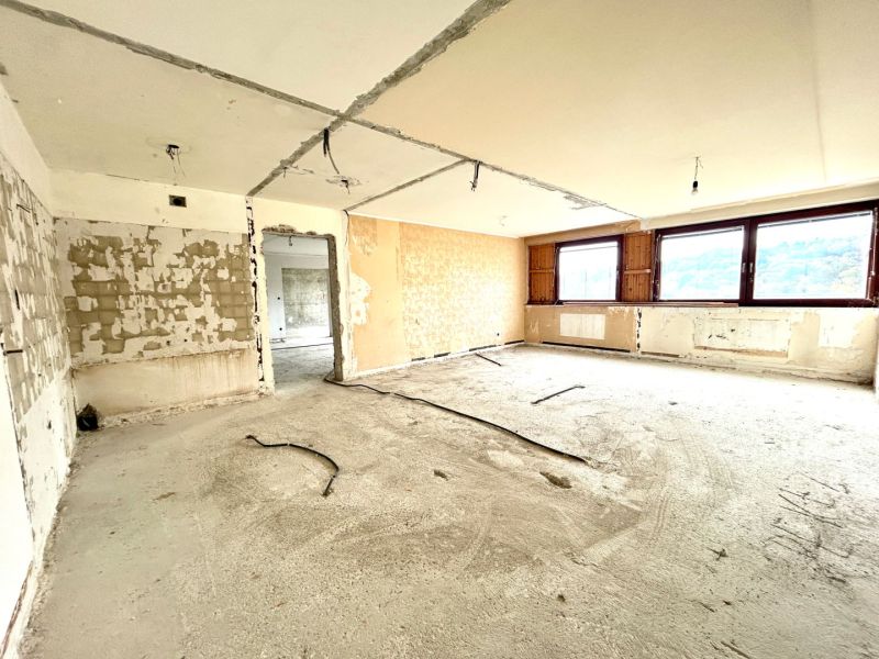 Rohdiamant in Toplage! Ca. 147 m² Wohnfläche + ca. 56 m² Terrasse + Fernblick ? zum Gestalten. / / 1170 Wien / Bild 5