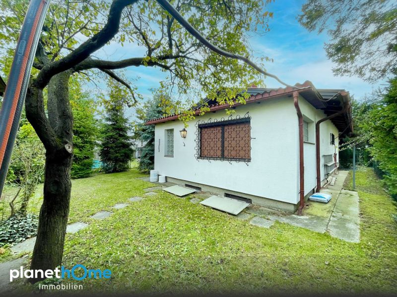 Baugrundstück mit Bungalow / U-Bahn in wenigen Gehminuten erreichbar / / 1230 Wien / Bild 2