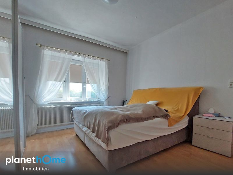 Renoviertes Einfamilienhaus mit weitläufigem Grundstück / / 2493 Lichtenwörth / Bild 8