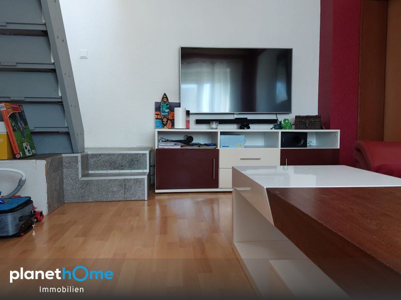 Renoviertes Einfamilienhaus mit weitläufigem Grundstück / / 2493 Lichtenwörth / Bild 7