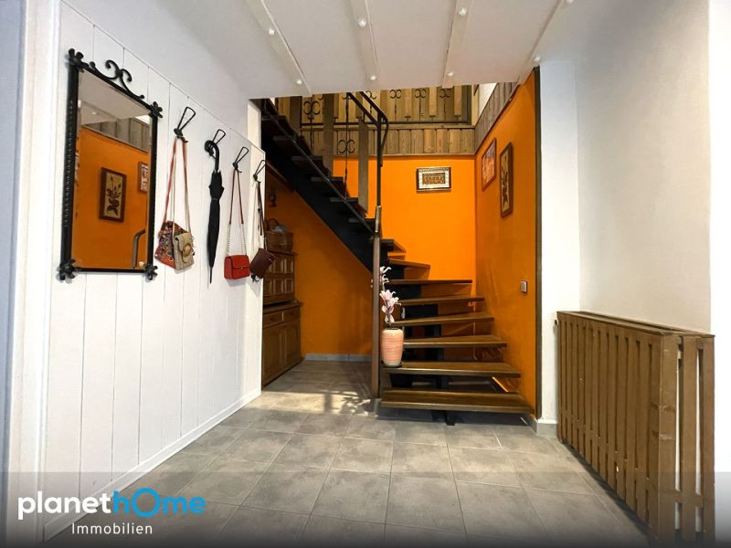 Saniertes Einfamilienhaus mit Garten und Garage im Waldviertel / / 3812 Groß-Siegharts / Bild 2