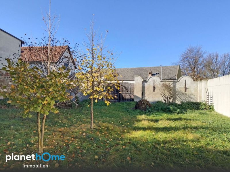 Hervorragende Infrastruktur in naturnaher Lage!