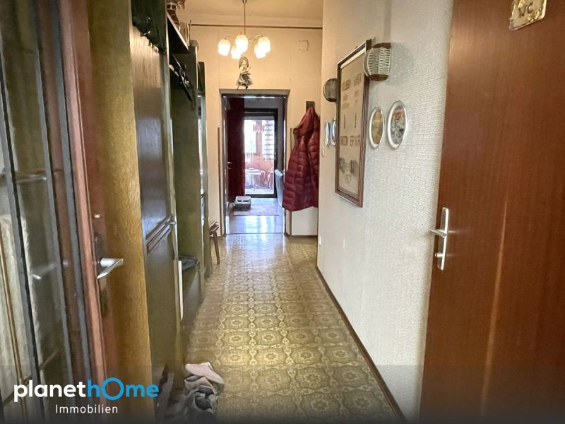 Haus mit Entwicklungspotenzial auf großzügigem Grundstück in Top Lage / / 3100 St. Pölten / Bild 2