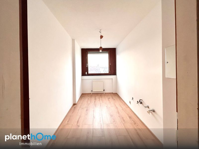 7. Stock! Superhelle 3-Zimmer-Wohnung mit Loggia, Fernblick &amp; Garage nahe dem Belgradplatz /  / 1100 Wien / Bild 5