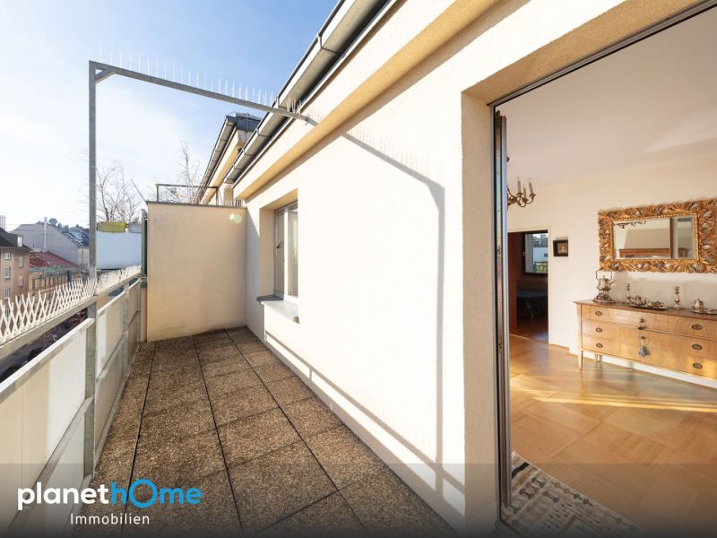 Licht, Weite und Wohngefhl ? Dachgeschosswohnung mit zwei Terrassen, Fernblick und Einzelgarage /  / 1110 Wien / Bild 3