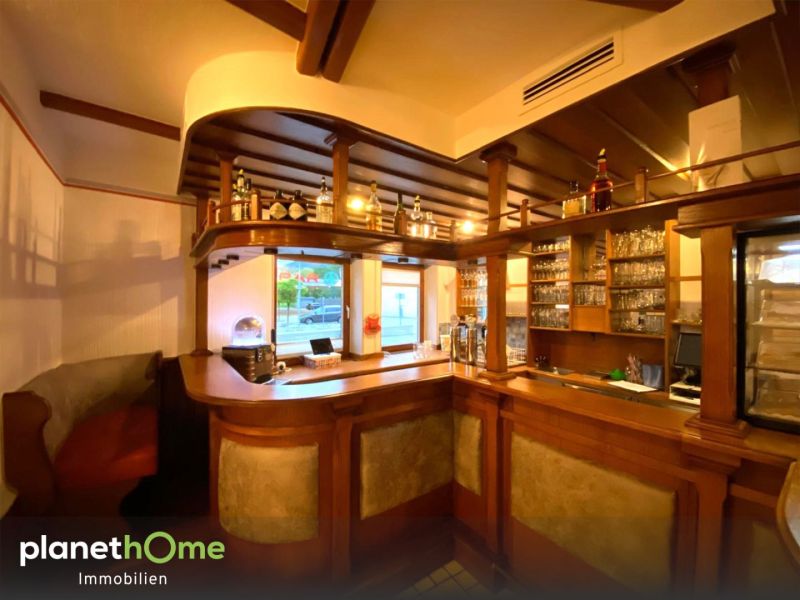 Ehemaliges Gasthaus mit drei Wohnungen und sehr viel Potenzial  /  / 3264 Gresten / Bild 3