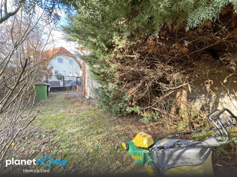 Großes, gut teilbares Baugrundstück mit Abbruchgebäude! / / 1220 Wien / Bild 2