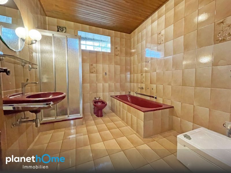 Einfamilienhaus mit Terrasse, Innenhof und gro�er Garage /  / 7152&nbsp;Pamhagen / Bild 6