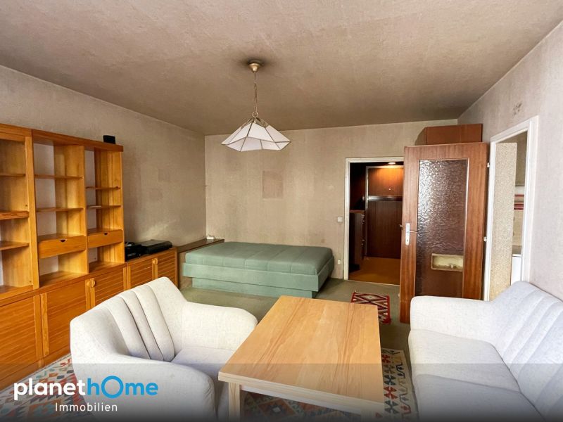 Unsanierte Kleinwohnung mit gutem Grundriss, 1?2 Zimmer /  / 1080&nbsp;Wien / Bild 2