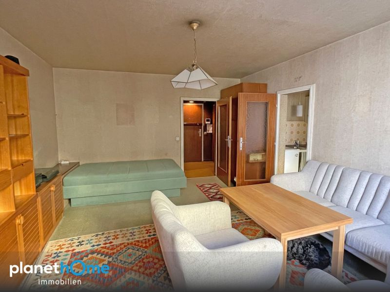 Unsanierte Kleinwohnung mit gutem Grundriss, 1?2 Zimmer /  / 1080&nbsp;Wien / Bild 1