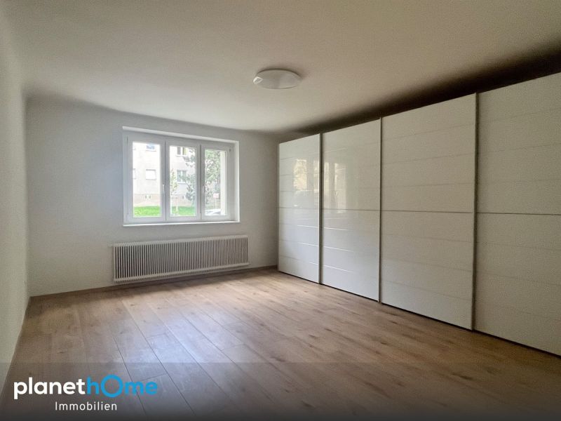 Charmante 4-Zimmer-Wohnung in begehrter Lage des 13. Bezirks ? frisch saniert, mit Grünblick / / 1130 Wien / Bild 2