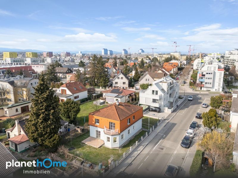 Gepflegtes Massivhaus mit Charakter in ruhiger Seitengasse /  / 1230&nbsp;Wien / Bild 1