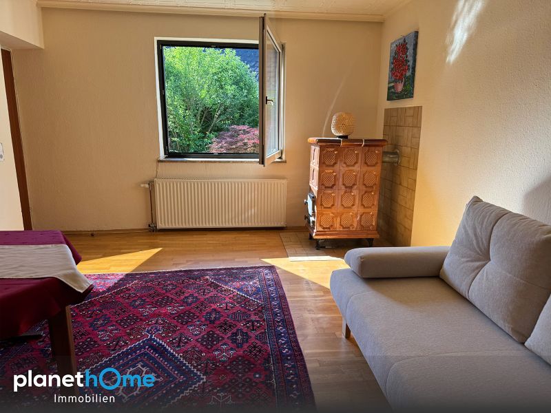 Viel Platz für die Familie: Rund 200 m² Wohnvergnügen mit Kachelöfen & Garten / / 7400 Oberwart / Bild 4