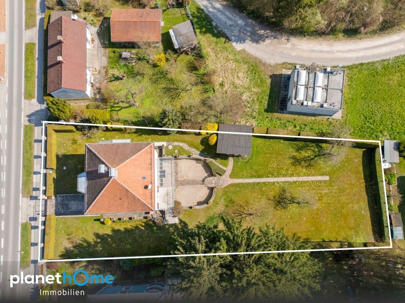 Viel Platz, viel Potenzial: Einfamilienhaus mit gro�em Gartenparadies (ca. 1.442 m�) in Gr�nlage /  / 3011&nbsp;Purkersdorf / Bild 2