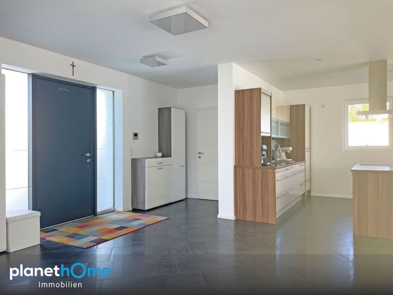 Luxuri�ses Wohnen mit Einliegerwohnung, Pool und beeindruckendem Naturflair /  / 2604&nbsp;Theresienfeld / Bild 4