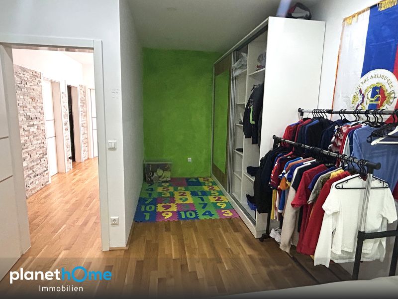 Die Perle von Buchkirchen mit Pool und Garten! /  / 4611&nbsp;Buchkirchen / Bild 8