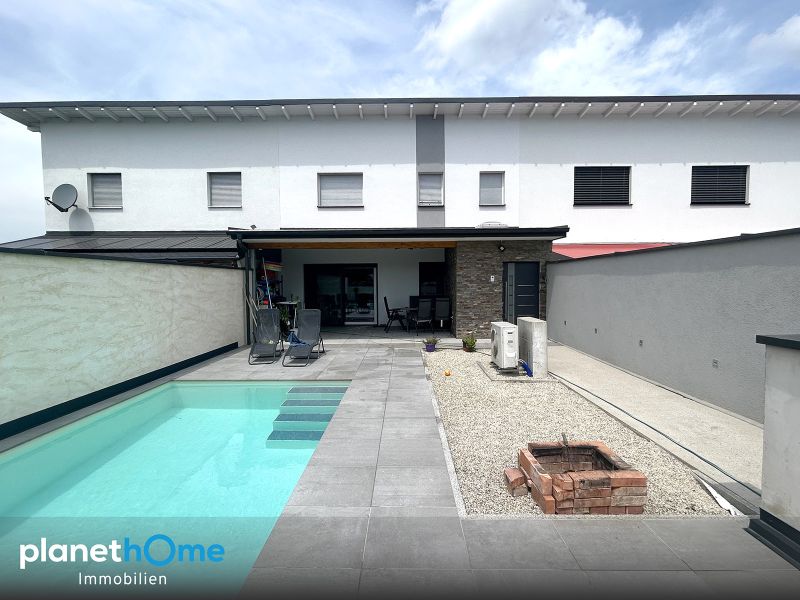 Die Perle von Buchkirchen mit Pool und Garten! /  / 4611&nbsp;Buchkirchen / Bild 0