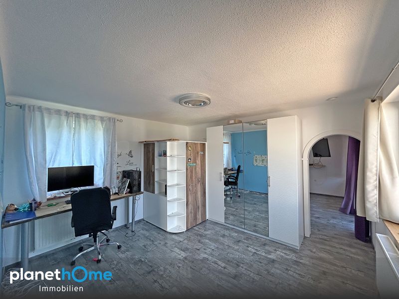 Familienfreundliches Wohnhaus mit großzügigem Platzangebot / / 2802 Hochwolkersdorf / Bild 8