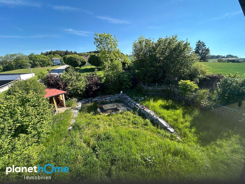 Familienfreundliches Wohnhaus mit großzügigem Platzangebot / / 2802 Hochwolkersdorf / Bild 1