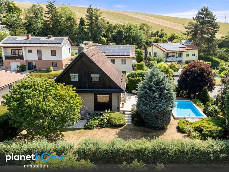 Nähe Tulln, Weinzierl ? Einfamilienhaus mit nordischem Flair, Pool und herrlichem Garten