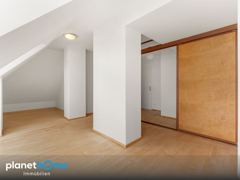 Maisonette-Dachgeschoss: Licht, Luft und viele tolle Gestaltungsmöglichkeiten / / 1050 Wien / Bild 9