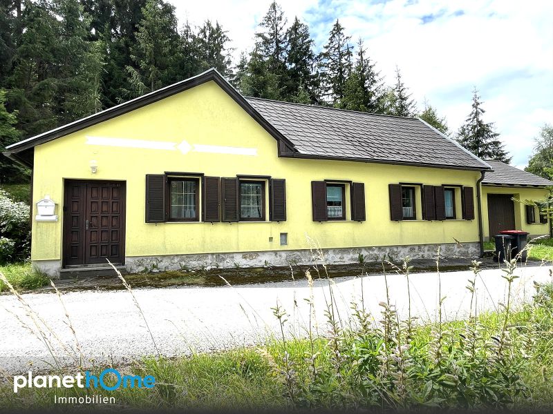 Gepflegtes Haus im idyllischen Bad Gro�pertholz mit gro�em Grundst�ck