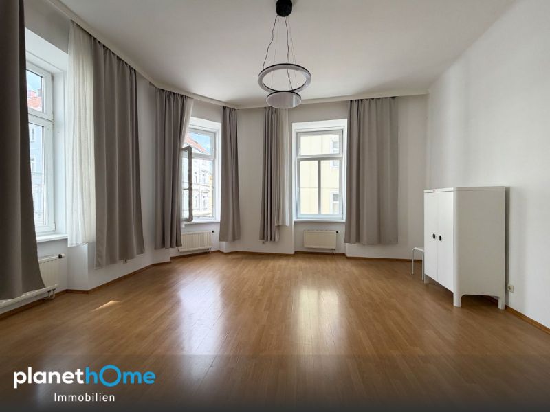 Bezaubernde 2-Zimmer-Wohnung mit Altbauflair Nähe Kutschkermarkt / / 1180 Wien / Bild 2