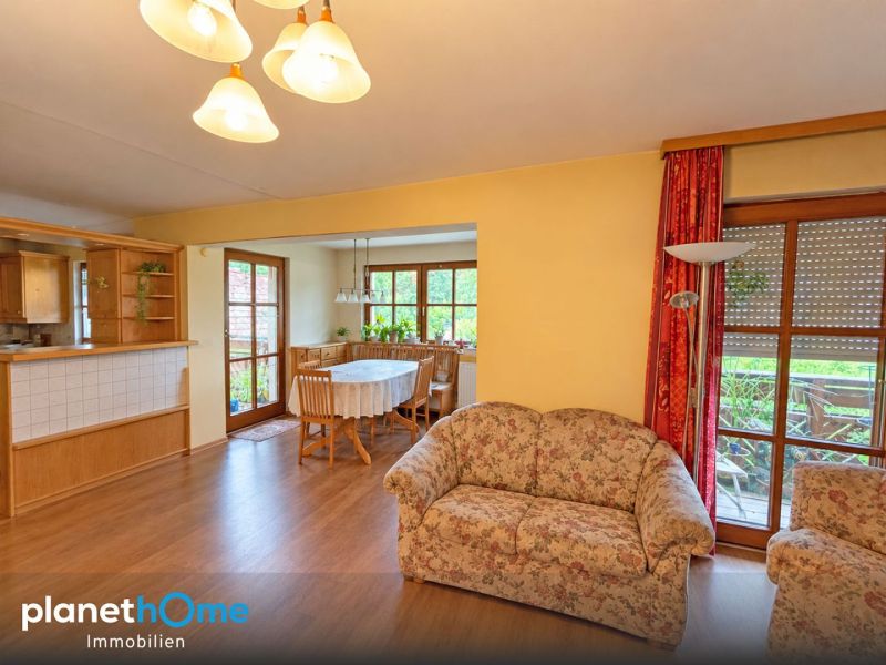 Gro�z�giges Einfamilienhaus mit flexibler Nutzung als Zweifamilienhaus /  / 2572&nbsp;Kaumberg / Bild 2