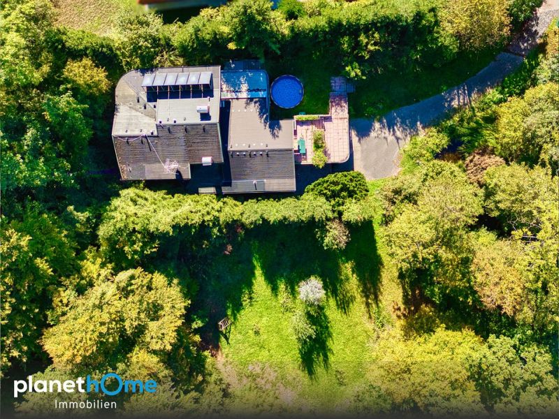 Ein Refugium der Ruhe ? ca. 3.645 m� Privatsph�re in exklusiver Lage nahe Schloss Aigen