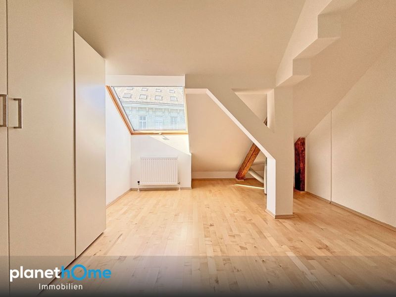 Gro�z�gige Dachgeschoss-Maisonette in begehrter Lage /  / 1090&nbsp;Wien / Bild 5