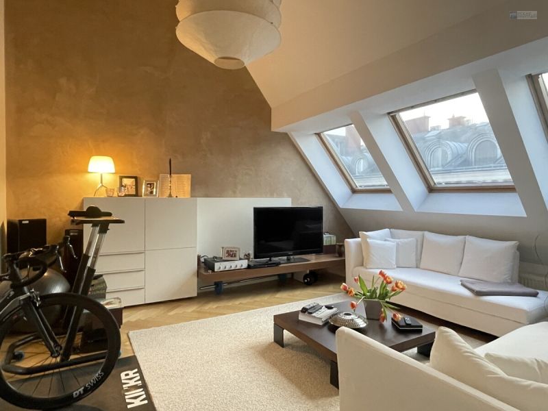 RESERVIERT - OBENAUF - IM SERVITENVIERTEL / / 1090 Wien, Alsergrund / Bild 1
