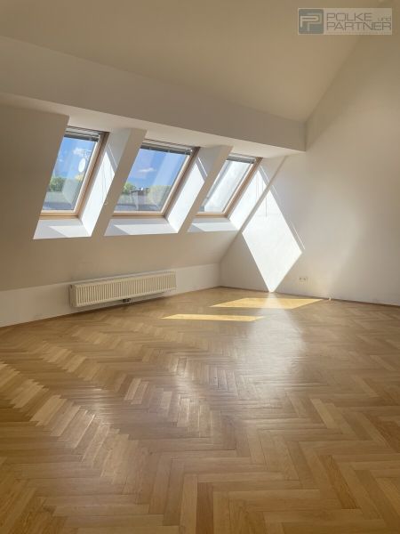 OBENAUF - IM SERVITENVIERTEL /  / 1090 Wien, Alsergrund / Bild 1
