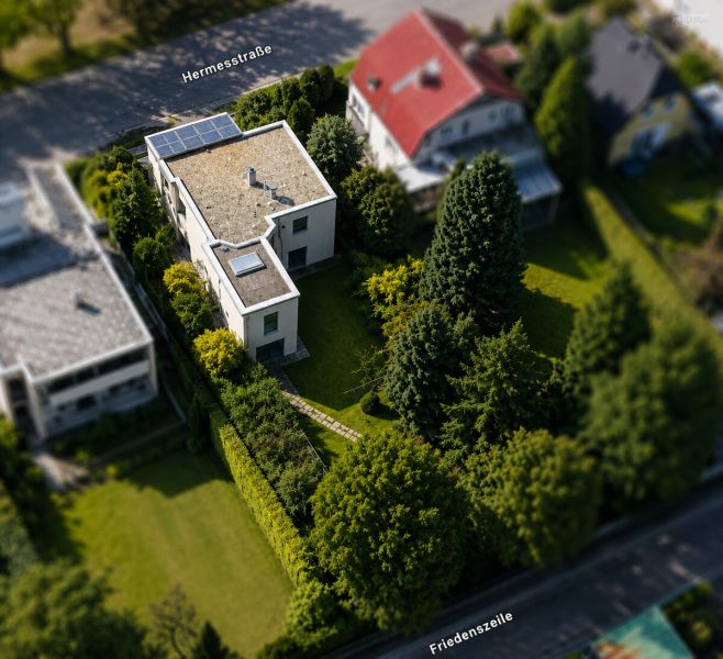 EIN ZUHAUSE MIT ZUKUNFT: Einfamilienhaus mit Entwicklungspotenzial in Bestlage von Hietzing / / 1130 Wien / Bild 1